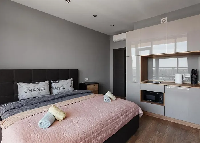 Grey In Arcadia With Terrace Odessa