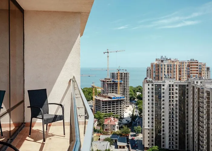 Apartman Grey In Arcadia With Terrace Odessza