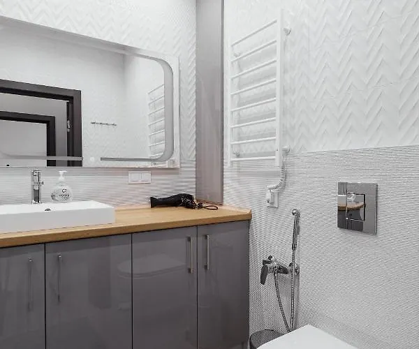 Grey In Arcadia With Terrace